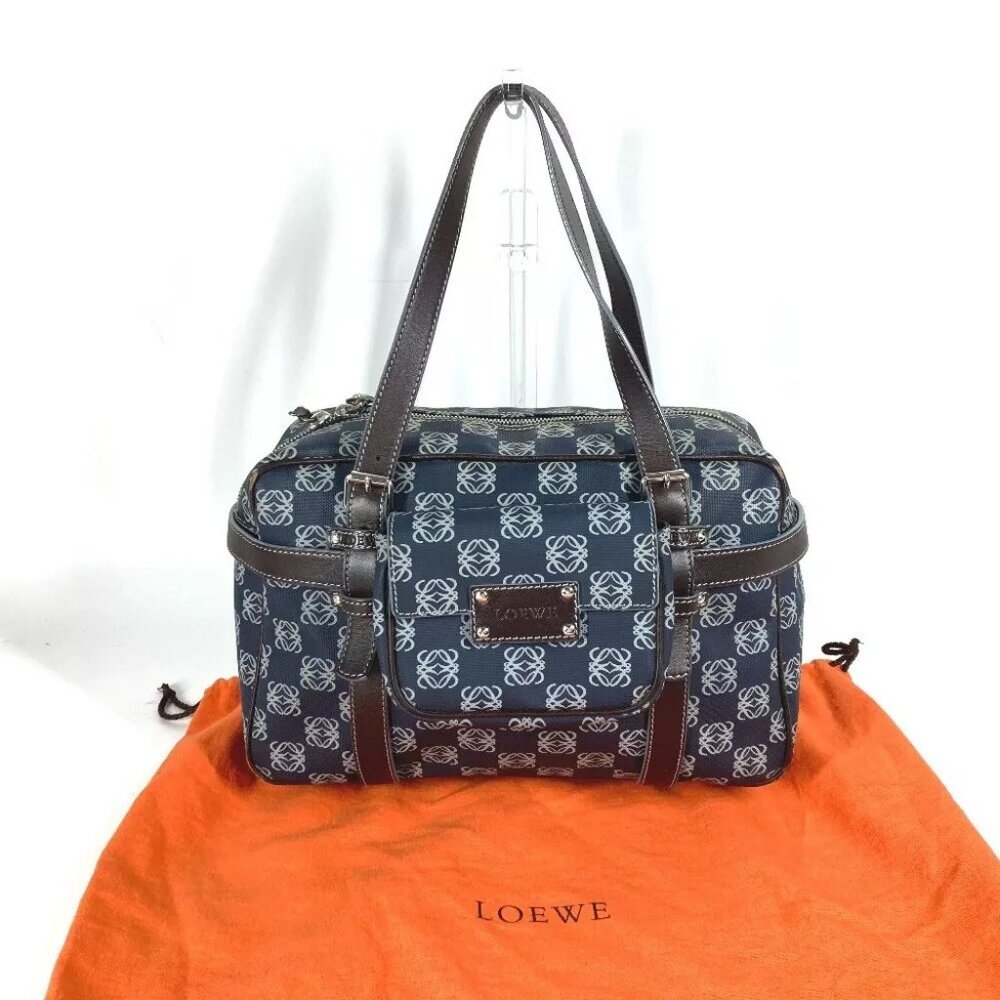 LOEWE Shoulder Bag Shoulder Bag Anagram logo Hand Bag with Pouch